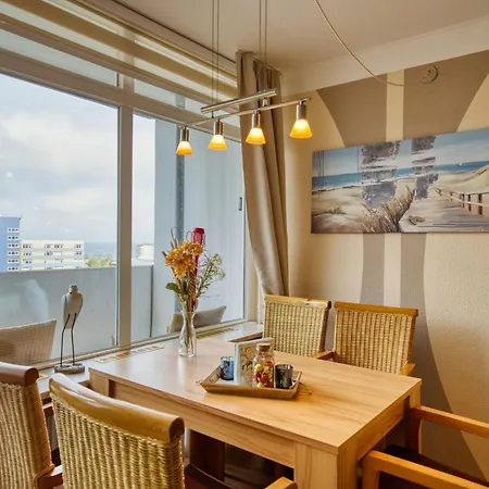 - Haus N, App 0n0803 Appartement *